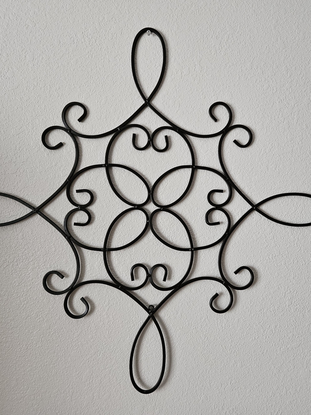 Black Metal Scrollwork Wall Decor - Elegant Home Accent